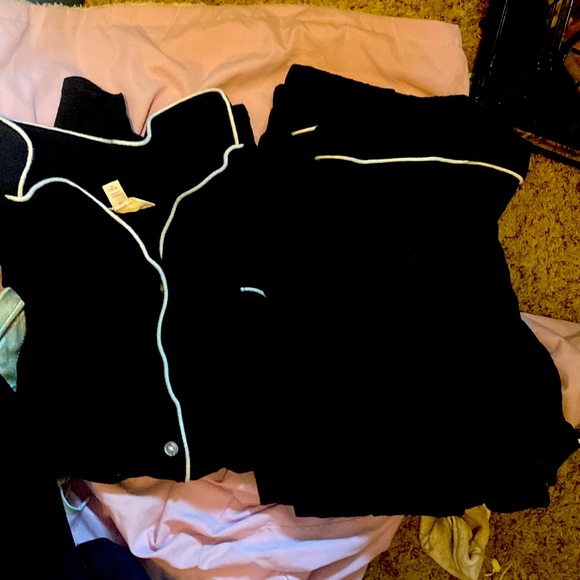 Assure and pants PJs set - Picture 1 of 1